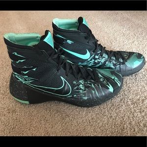 NIKE 2025 Hyperdunk - Men's Size 13